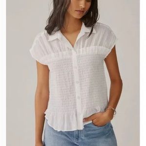 Anthropologie Pilcro white smocked corset blouse in Medium